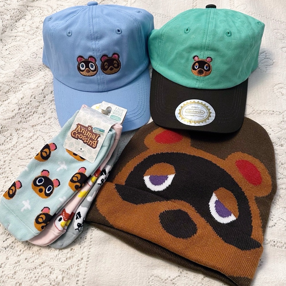 New Nintendo Animal Crossing Caps Beanie Hat & Socks Bundle Tom Nook Timmy Tommy